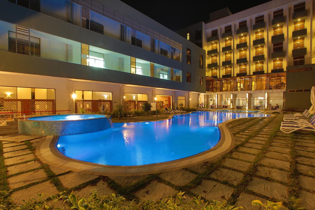 Rori Hotel 아와사 외부 사진