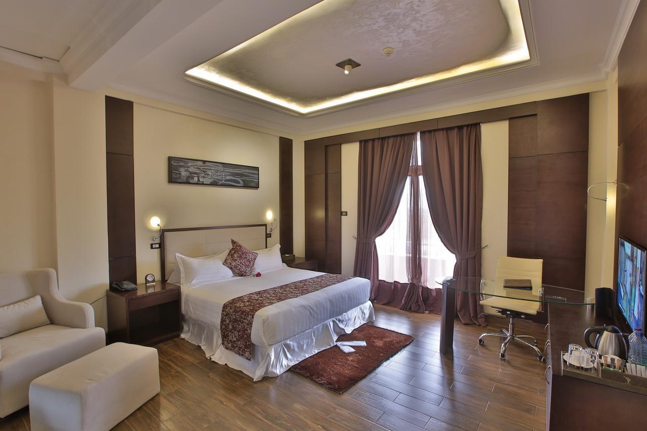Rori Hotel 아와사 외부 사진