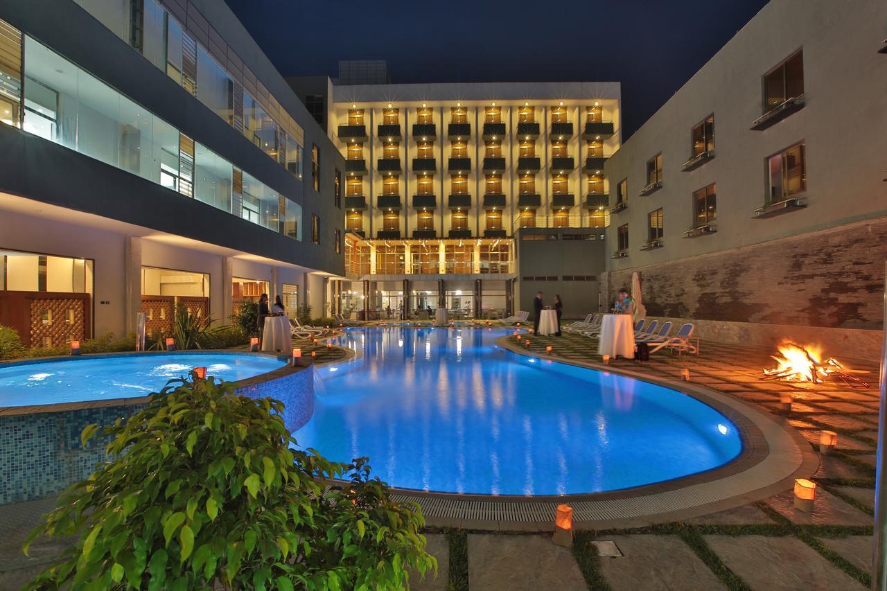 Rori Hotel 아와사 외부 사진