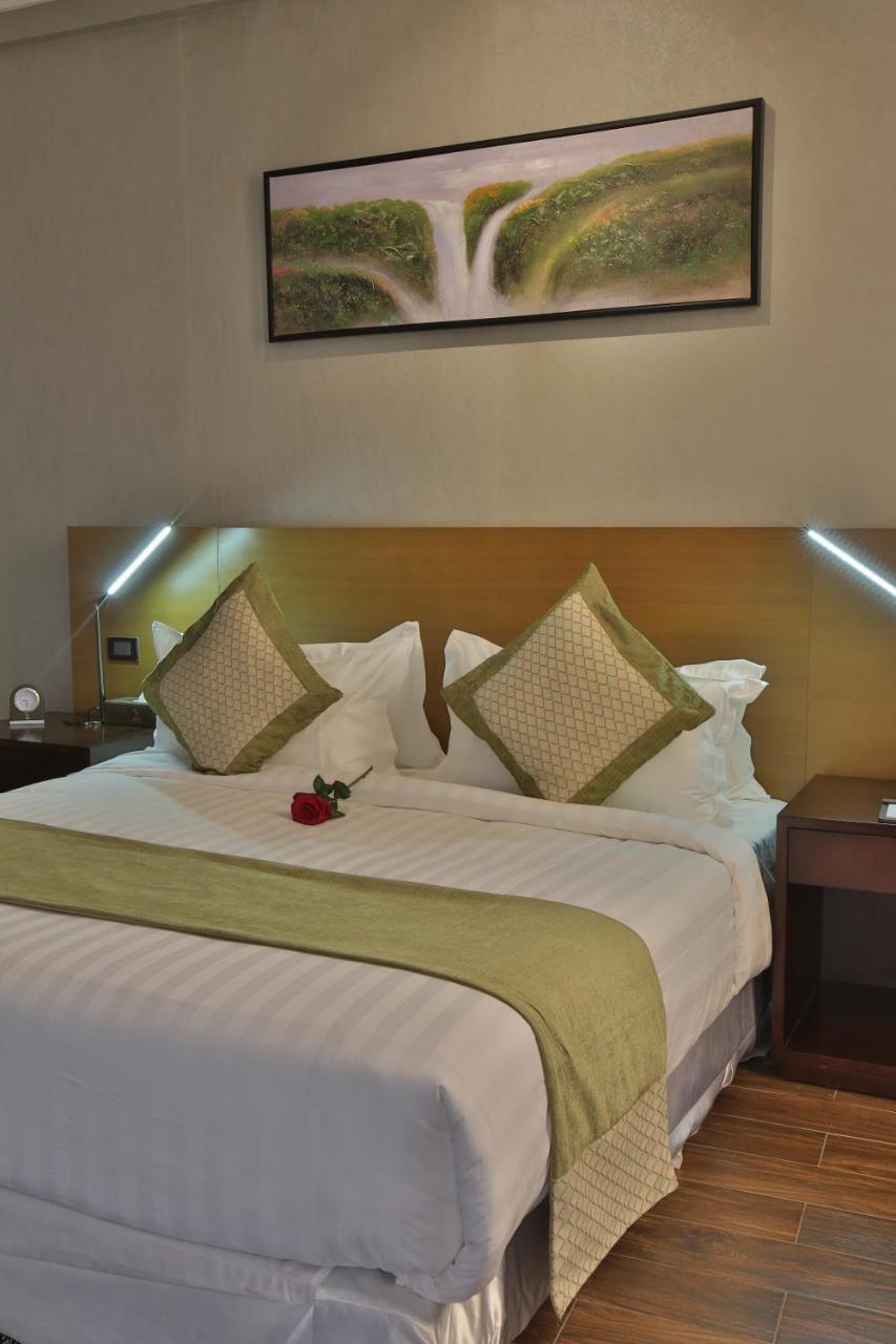 Rori Hotel 아와사 외부 사진